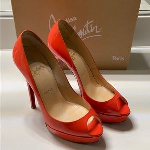 Christian Louboutin “Banana” patent coral pumps 37